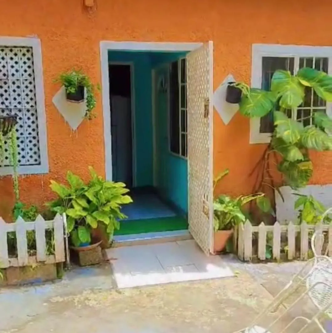 קינגסטון Whispering Waters Natures Cottage